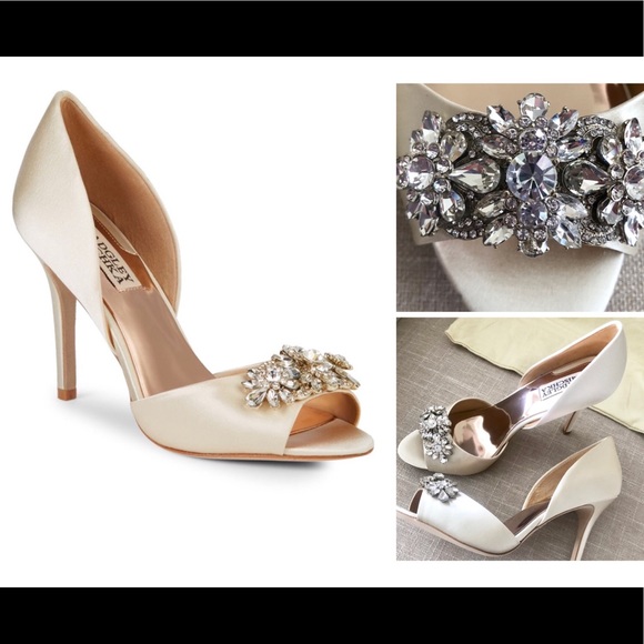 badgley mischka giana